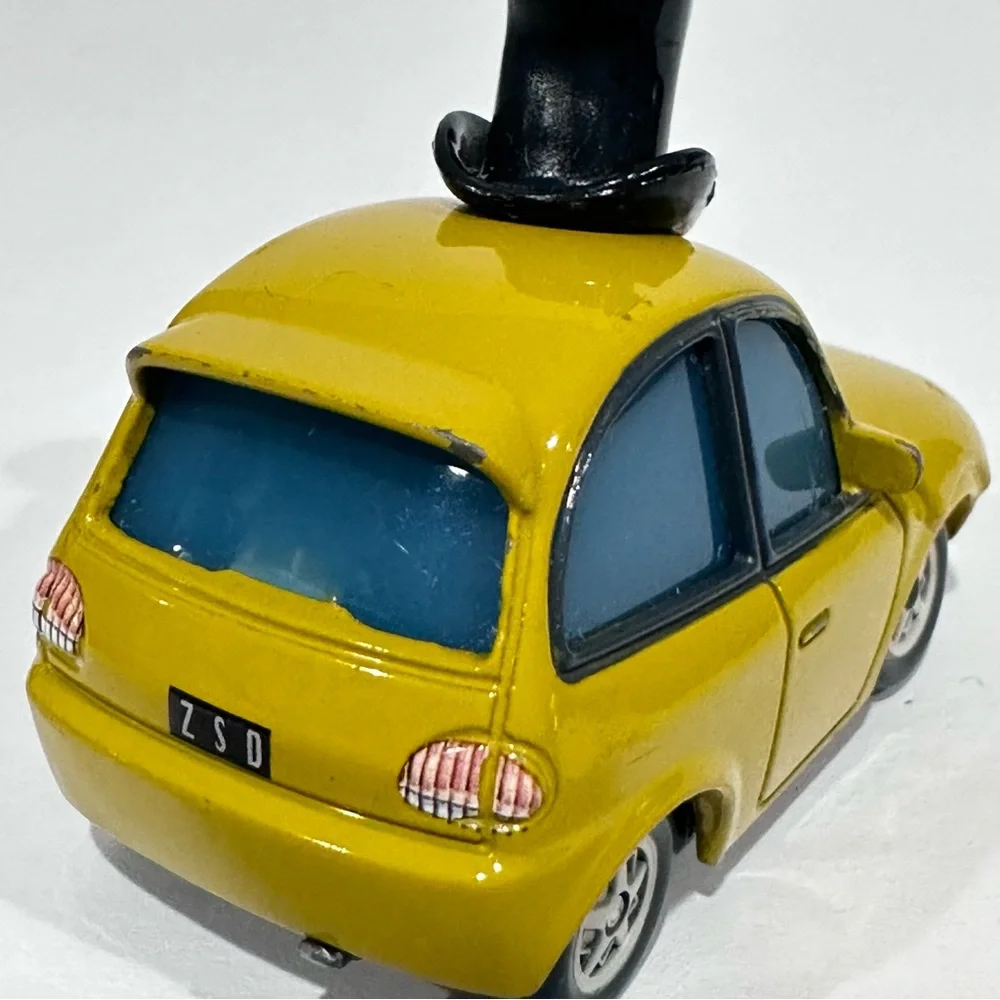 Disney Cars P.T. Flea Die-cast A Bug’s Life